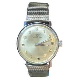 Waltham Mens Swiss Made 1960’s Silver I7Jwl Bracelet Watch